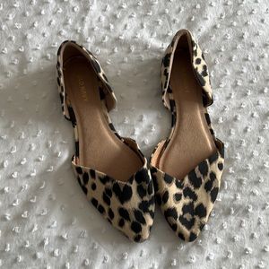 Old navy flats! Never worn, size 7